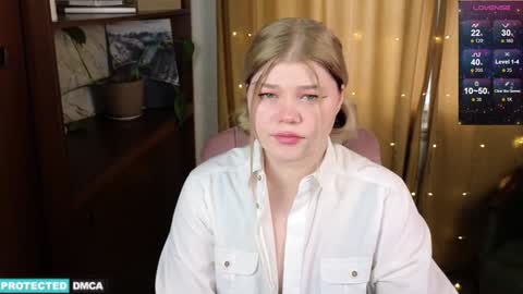 Snapshot of doll_chloe_ chatting on 01/23/25, 08:57 Chloe online show from 01/23/25, 08:57