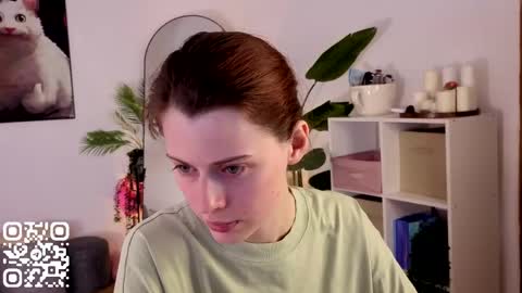 Your doll Lesli online show from 04/18/26, 07:58