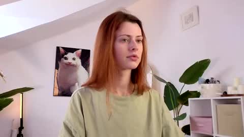 Your doll Lesli online show from 04/19/26, 12:59