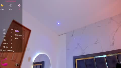 doll_luna_ online show from 03/20/26, 09:08