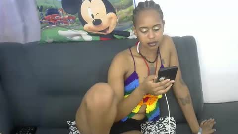 Snapshot of doll_starr chatting on 02/22/25, 03:25 doll_starr online show from 02/22/25, 03:25