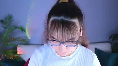 Tessa online show from 10/12/25, 02:27