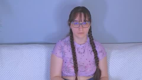 Snapshot of doll_tessa chatting on 04/23/26, 02:52 Tessa online show from 04/23/26, 02:52
