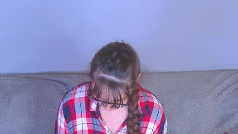 Snapshot of doll_tessa chatting on 06/04/26, 02:34 Tessa online show from 06/04/26, 02:34