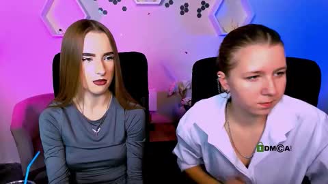 doll_vey online show from 11/20/25, 08:41