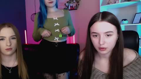 doll_vey online show from 03/21/26, 10:09