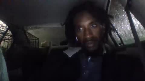 Snapshot of dollar_9xxx chatting on 10/28/25, 04:27 DollArs 9xxDx online show from 10/28/25, 04:27