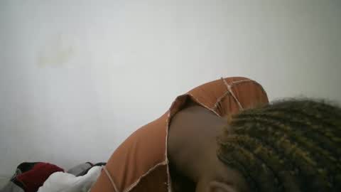 dollberry online show from 03/11/25, 07:58