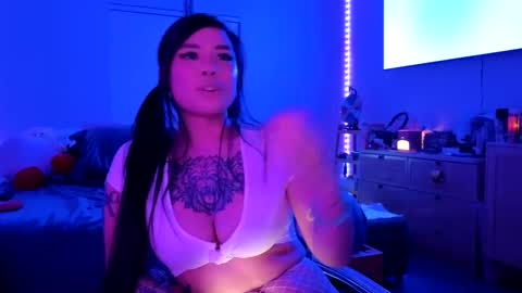 DOLLLFACE online show from 02/19/25, 08:01