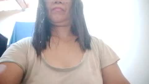 Snapshot of dolly926661 chatting on 07/12/26, 01:29 dolly926661 online show from 07/12/26, 01:29