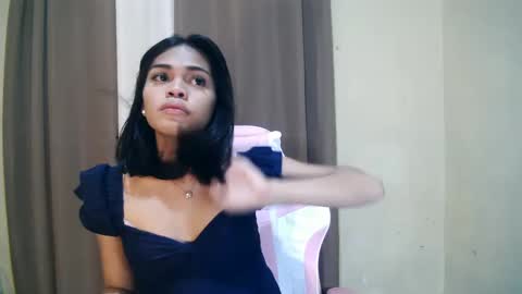 dolly_angel2 online show from 01/07/25, 03:44