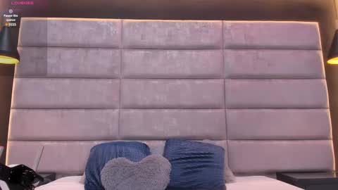 dolly_brownc online show from 02/17/25, 03:58