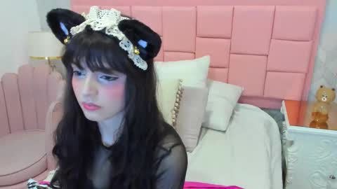 dolly_kitter online show from 12/19/25, 11:17