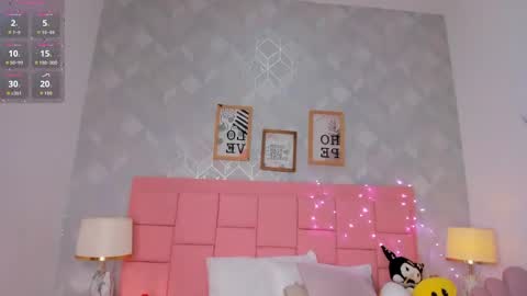 dolly_kitter online show from 04/17/26, 12:19