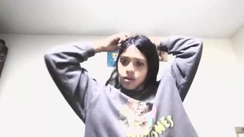 Loli online show from 10/20/25, 03:07