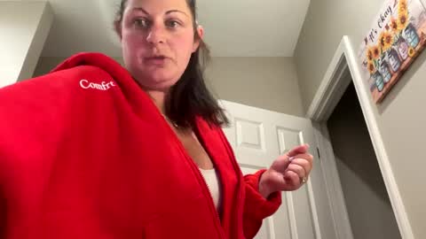 Dolly online show from 03/03/25, 04:35