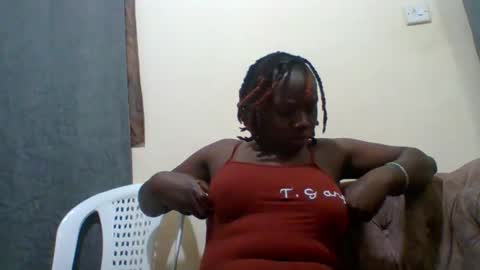 dollyvee online show from 11/08/25, 06:18