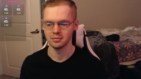 Snapshot of doloresman chatting on 02/14/25, 05:14 doloresman online show from 02/14/25, 05:14