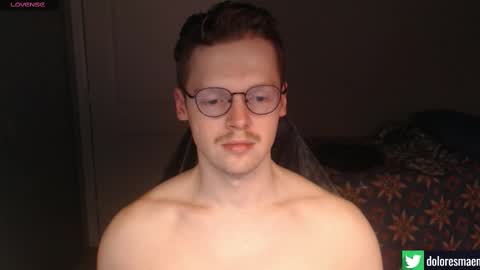 Snapshot of doloresman chatting on 09/11/25, 09:42 doloresman online show from 09/11/25, 09:42