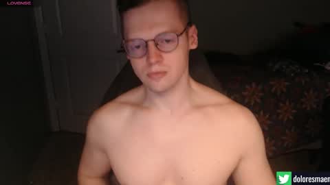 Snapshot of doloresman chatting on 09/30/25, 04:50 doloresman online show from 09/30/25, 04:50