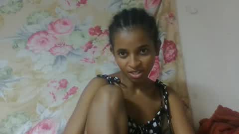 doloresslu online show from 04/13/26, 10:54