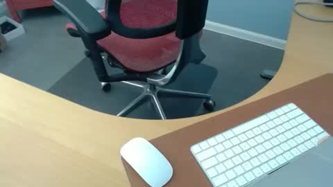 Doloroso online show from 11/01/25, 07:49