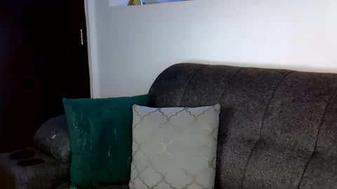 Snapshot of dolsexy chatting on 05/27/26, 01:57 dolsexy online show from 05/27/26, 01:57