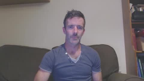 Dombol online show from 10/16/25, 06:31