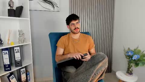 Snapshot of domboy_ chatting on 06/16/26, 08:00 domboy online show from 06/16/26, 08:00