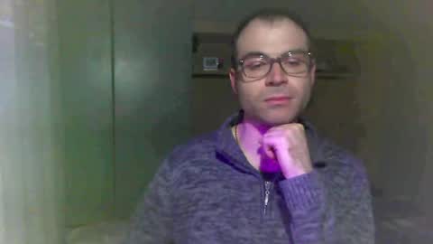 Snapshot of domco9 chatting on 04/20/26, 06:09 domco9 online show from 04/20/26, 06:09