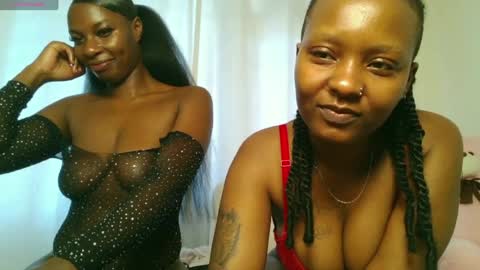 Snapshot of domecesy chatting on 06/15/26, 12:18 Amarie noels online show from 06/15/26, 12:18