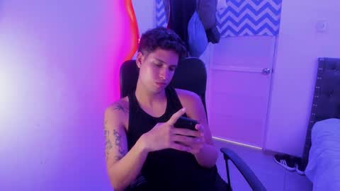 Snapshot of domi_master chatting on 01/30/25, 02:16 MASTER online show from 01/30/25, 02:16