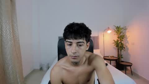 Snapshot of domi_master chatting on 03/05/25, 01:31 MASTER online show from 03/05/25, 01:31