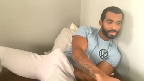 Snapshot of domidick7 chatting on 12/13/24, 08:37 Domi online show from 12/13/24, 08:37