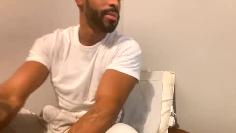 Snapshot of domidick7 chatting on 12/25/24, 03:50 Domi online show from 12/25/24, 03:50