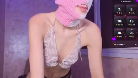 domiiniicana online show from 11/08/25, 04:29