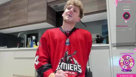 Alex...  online show from 03/06/26, 02:02