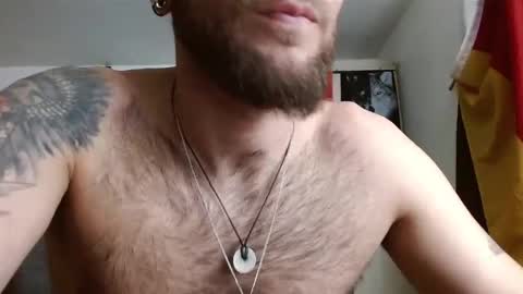 Logan - INDEPENDET MODEL online show from 04/01/26, 05:21