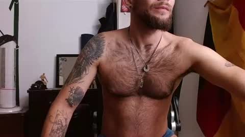 Logan - INDEPENDET MODEL online show from 07/02/26, 04:07