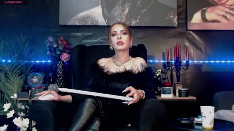 Dominatrix Eve online show from 01/11/25, 10:18