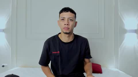 Snapshot of dominic__brown chatting on 02/21/26, 02:12 Dominic online show from 02/21/26, 02:12