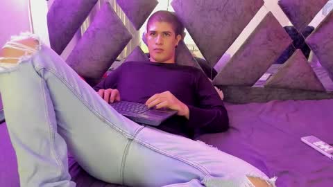 DOMI online show from 03/16/26, 05:44