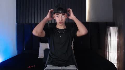 Dominic online show from 03/20/26, 11:20