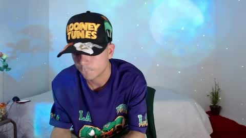 Snapshot of dominic_hanks chatting on 05/09/26, 06:18 DOMINIC AND ANDREW online show from 05/09/26, 06:18