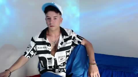 Snapshot of dominic_hanks chatting on 06/09/26, 04:35 DOMINIC AND ANDREW online show from 06/09/26, 04:35