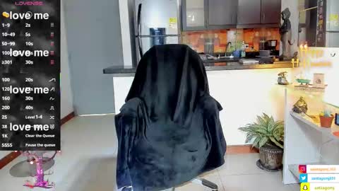 SANTI  independent model online show from 10/11/25, 06:39