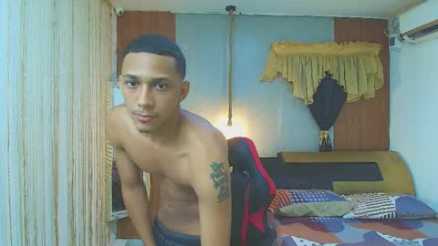 dominic_smith_ online show from 04/04/26, 05:49