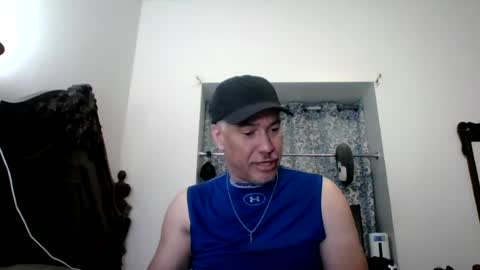 Snapshot of dominicanorico chatting on 06/30/26, 06:20 luis online show from 06/30/26, 06:20