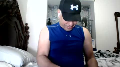 Snapshot of dominicanorico chatting on 07/11/26, 07:27 luis online show from 07/11/26, 07:27