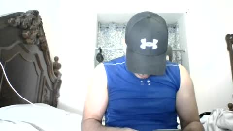 Snapshot of dominicanorico chatting on 07/18/26, 02:05 luis online show from 07/18/26, 02:05